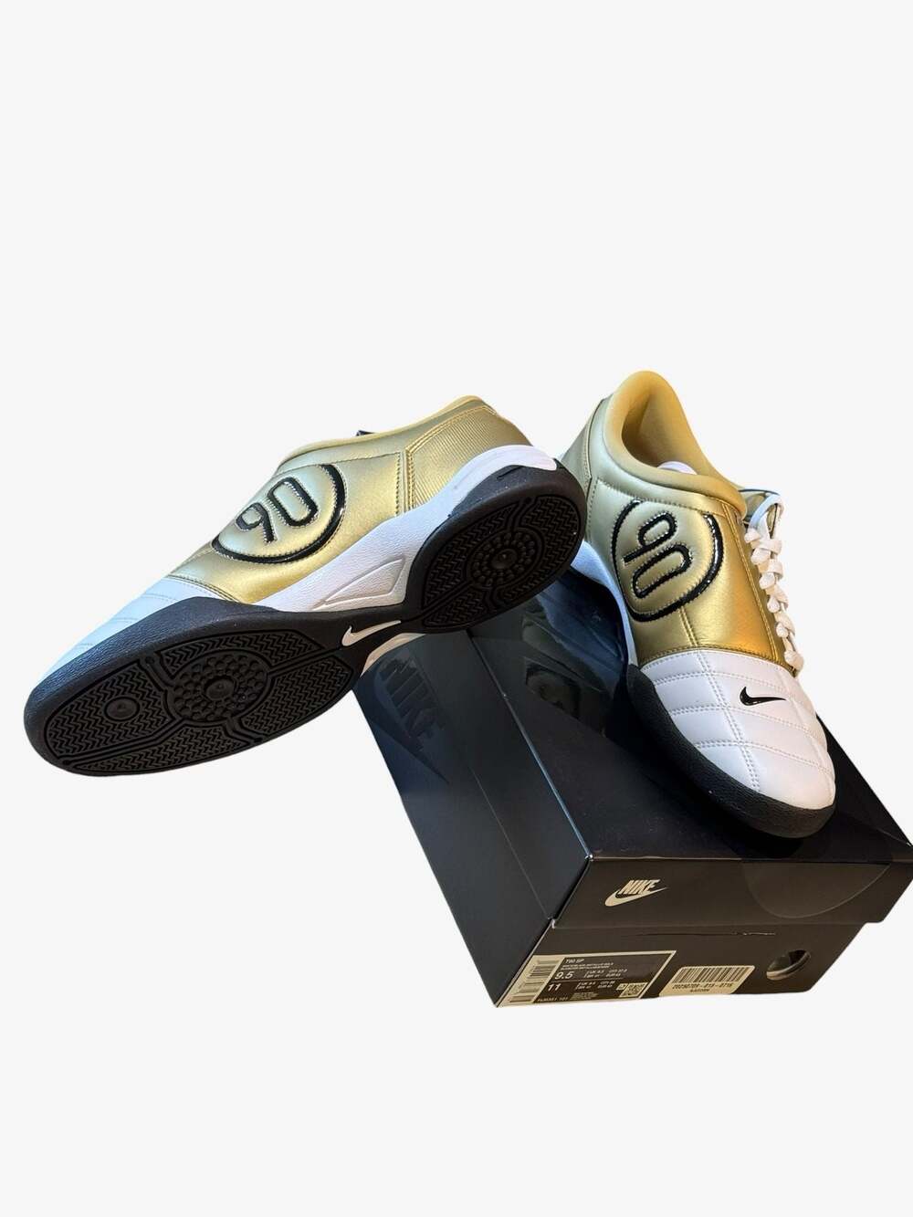 Nike Total 90 III SP White Metallic Gold HJ9351-101 Indoor Soccer Shoes - Picture 5 of 16